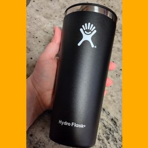 Hydro flask 22oz black tumbler